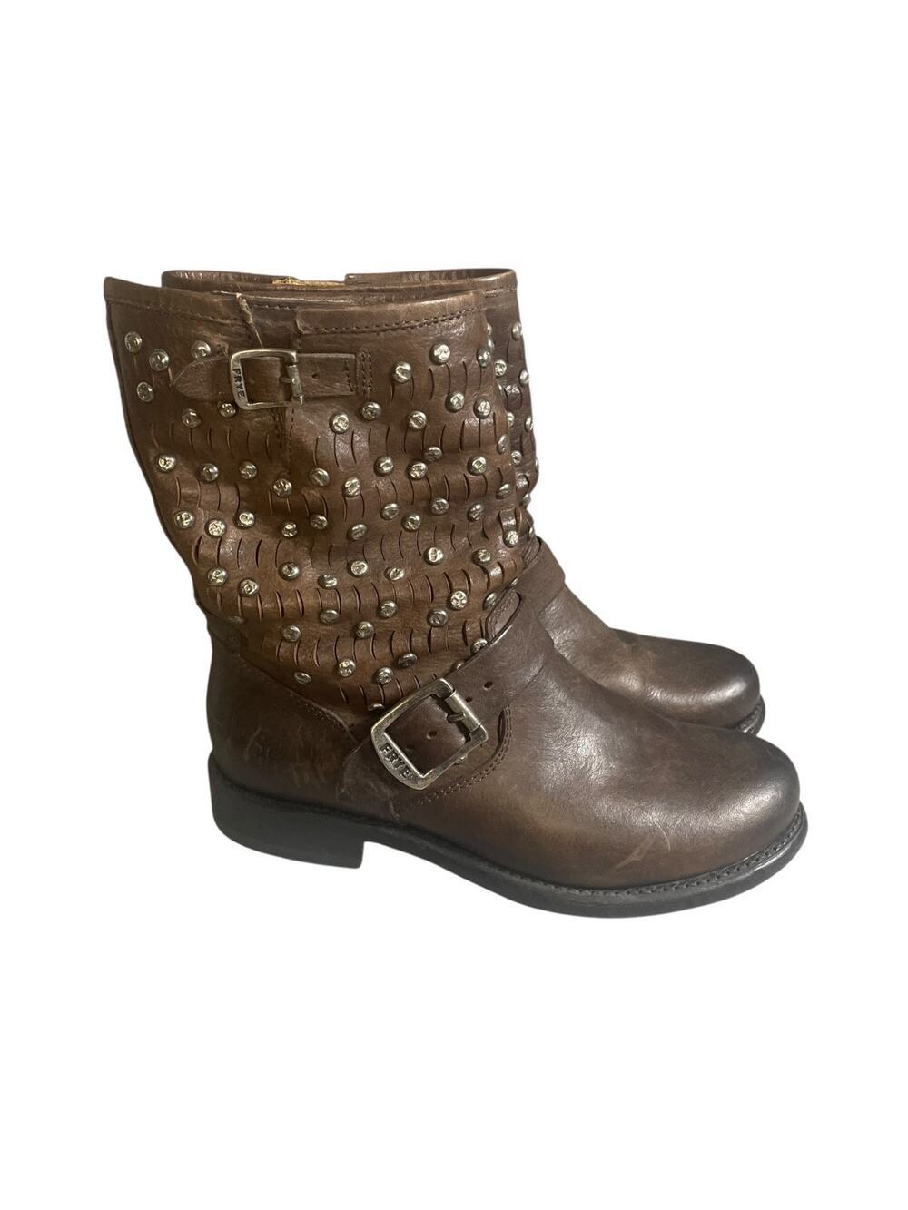 Frye Women’s 6.5B Jenna Cut Stud Short Distressed Brown Leather Moto Boots